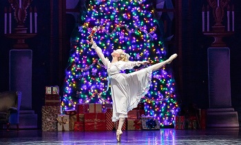 The Nutcracker - Performed by Academy of Russian Ballet USA - Friday